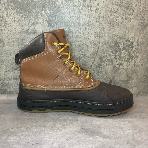 nike acg boots foot locker